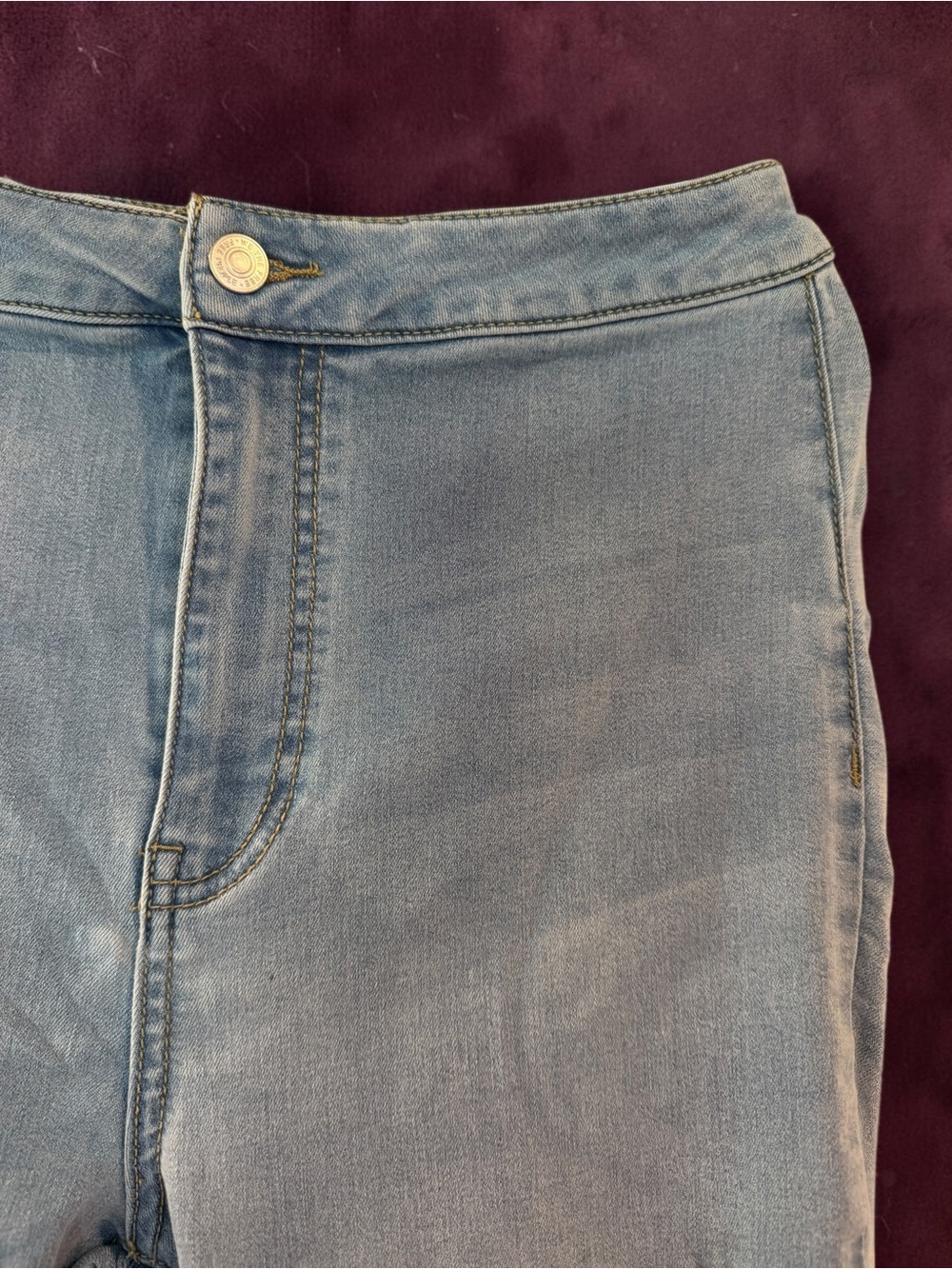 Free People We The Free Flare Jeans Sz 30 Light Wash Raw Hem Boho 70s Bottoms - Picture 4 of 9